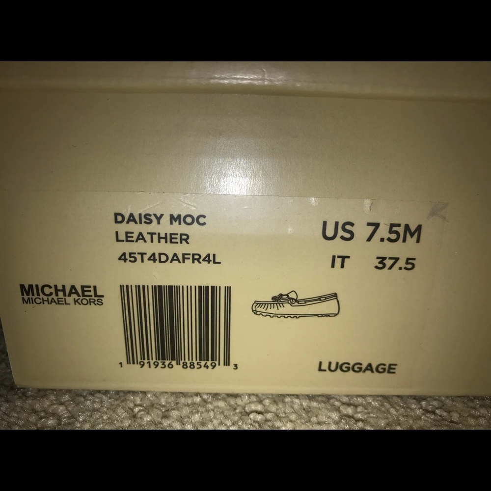 Michael Kors Daisy Moccasins - Picture 4 of 4